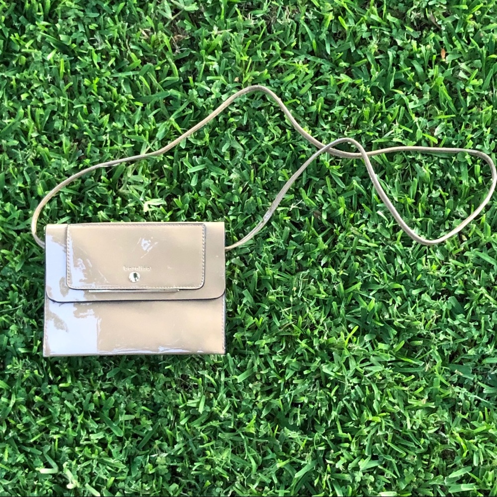 Tan slim crossbody bag by Bosalina.